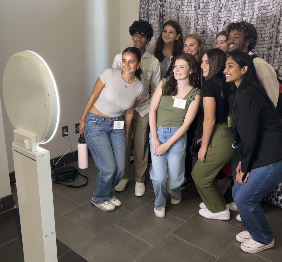 Georgia Scholastic Press Association Ambassadors pose for a photo at the GSPA Photo Booth during the fall conference. 